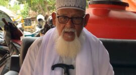 Tgk. H. Nuruzzahri Yahya ( Waled NU) Pimpinan Dayah Ummul Ayman II Pidie Jaya. Foto. Ist.
