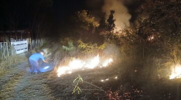 Kebakaran Lahan di Leupung Aceh Besar, BPBD Bergerak Cepat Padamkan Api