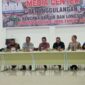 Melalui masa transisi 90 hari ini, Bupati Sibral berharap proses rehabilitasi berjalan terarah, pelayanan publik kembali normal, serta aktivitas ekonomi masyarakat pulih bertahap.