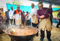 Presiden PKS Meugang Bersama Penyintas Banjir di Aceh Tamiang