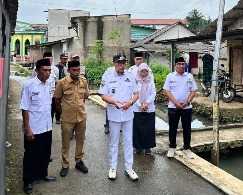 Terjawab Jalan Setapak Yang Belum di Perbaiki di Cimanggis Kabupaten Bogor : Sidak Kades H. Abdul Aziz Anwar, SE Ternyata Jalan Pribadi Warga