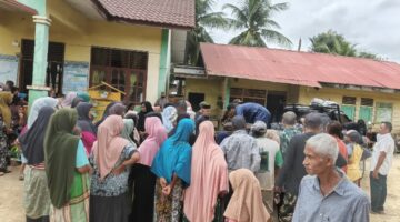 Suasana Haru di Grong-Grong, Pante Bidari, 210 Rumah Terima Zakat Ramadan