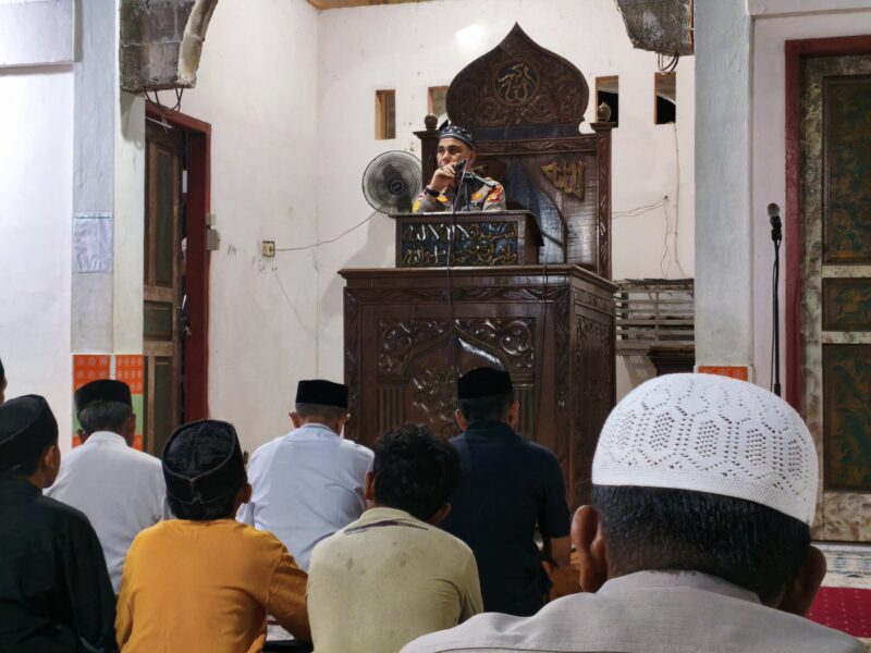 Safari Ramadhan, Kapolsek Suka Makmur Perkuat Sinergitas Dan Ajak Masyarakat Jaga Kamtibmas 