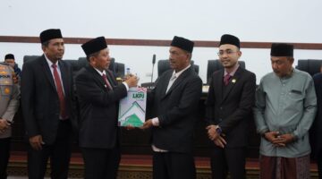 Bupati Pidie Jaya Sampaikan LKPJ Tahun Anggaran 2025 Pada Paripurna DPRD