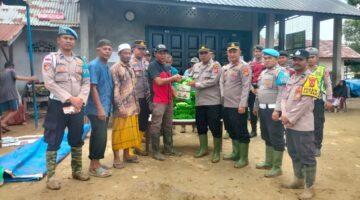 Respons Cepat Polres Pidie Jaya, Bantuan Beras Disalurkan untuk Warga Terdampak Banjir Susulan