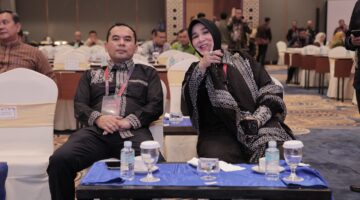 Perkuat Sinergi Kawasan, Wali Kota Lhokseumawe Hadiri Raker Komwil I APEKSI