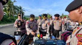 Kapolres Pidie Jaya AKBP Ahmad Faisal Pasaribu memimpin Apel Siaga Kamtibmas di Lapangan Apel Polres Pidie Jaya, Gampong Tuengkluet, Kecamatan Trienggadeng, Jumat (1/5/2026).foto.Ist