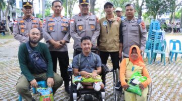 Peringatan May Day di Banda Aceh Berlangsung Tertib, Polda Aceh Bagikan 2,5 Ton Beras