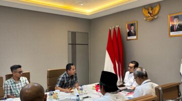 Lhokseumawe Siap “Naik Kelas”? Ini yang Dibahas Wali Kota dengan Wamenkomdigi