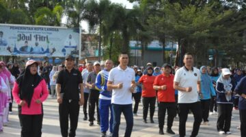 Sekda Aceh Ikut Semarakkan Car Free Day Bersama Ribuan Masyarakat Kota Langsa