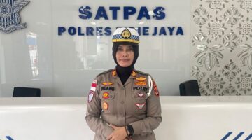 Cegah Kecelakaan Akibat Hewan Ternak, Satlantas Polres Pidie Jaya Pasang Rambu Peringatan di Sejumlah Titik Rawan