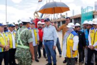 Menteri Pekerjaan Umum, Dody Hanggodo, meninjau langsung progres pembangunan Sekolah Rakyat (SR) di Kabupaten Nagan Raya, Aceh, Minggu (14/6/2026)