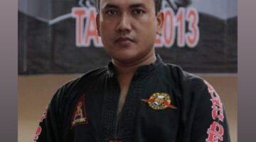 Kang Yanyan, sang Pelatih Utama Mewawaqafkan Waktu,Pikiran Tenaga untuk Tarung Derajat Aceh