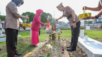 Sambut HUT Bhayangkara ke-80, Polda Sumut Ziarah ke TMP Medan, Teguhkan Semangat Pengabdian dan Keteladanan Pahlawan