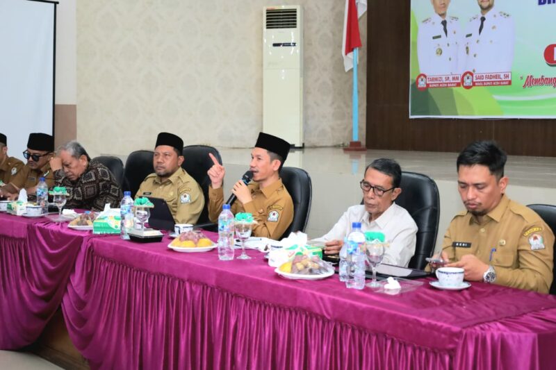 Bupati Aceh Barat, Tarmizi, SP, MM, memimpin Rapat Koordinasi Teknis (Rakornis) Dinas Pendidikan dan Kebudayaan Kabupaten Aceh Barat, Foto Dok: Timelinesinews.com