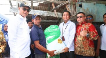 Bupati Aceh Utara Bersama KKP Lepas Ribuan Bibit Kerapu di Gampong Lancok