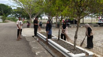 kegiatan gotong royong bersama yang melibatkan seluruh Satuan Kerja Perangkat Kabupaten (SKPK), Jumat (7/8/2026)