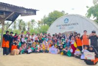 Rumah Zakat dan Kitabisa.com Salurkan Kipas Angin, Seragam, dan Alat Tulis untuk SDN 5 Peusangan Siblah Krueng
