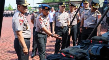 Kapolda Sumut Cek Kesiapsiagaan Personel, Kendaraan dan Peralatan Penanganan Karhutla