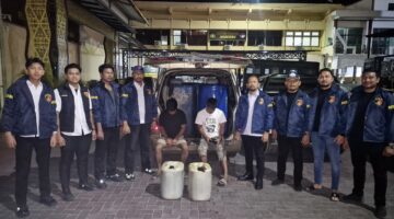 Polisi Amankan Mobil Angkut 600 Liter BBM Subsidi Jenis Bio Solar di Banda Aceh