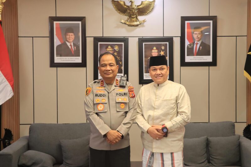 Temui Kapolda Aceh, Ketua Baitul Mal Bahas Kemaslahatan Masyarakat