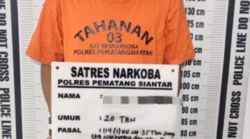 Sat Res Narkoba Polres Pematangsiantar Amankan Pemuda 20 Tahun Memiliki Ekstasi 8 Butir di Kos Kosan
