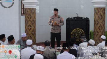 Kapolres Pematangsiantar Bersama Jajaran Gelar Sholat Jumat Keliling, Pererat Silaturahmi dan Ajak Warga Jaga Kamtibmas